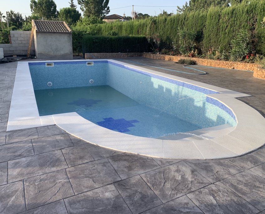 piedra de coronamiento